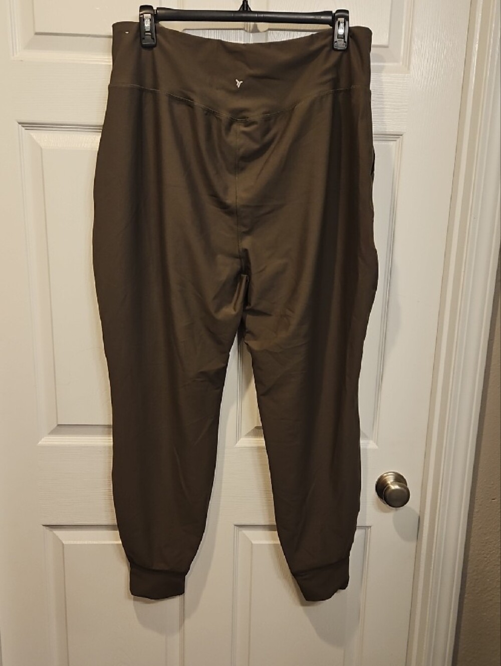 Old Navy Olive Green High-Waist Jogger Pants - Picture 4 of 4